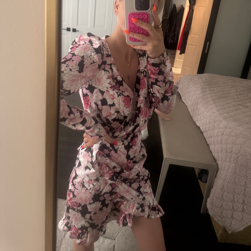 BARDOT Floral Pink and Black Women's Wrap Dress